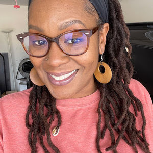 Meet your Posher, Shannon